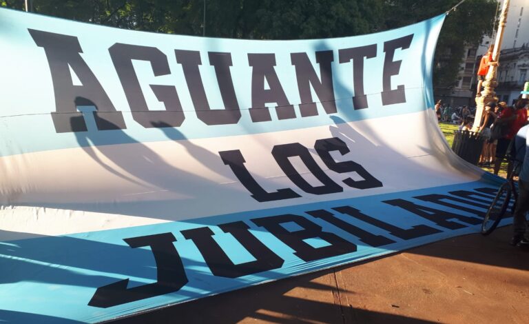 Editorial La memoria Vigente